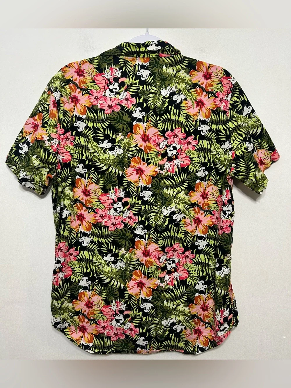 Disney Mickey Mouse Tropical Hawaiian Floral Button Up Shirt Mens Size Medium